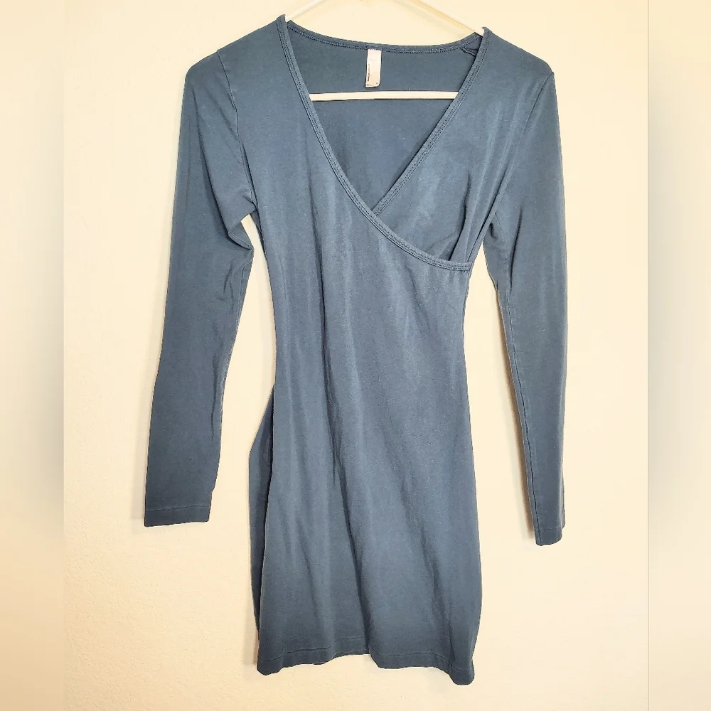 long sleeve american apparel dress American Apparel Women's Cotton 2x2 Long Sleeve Crewneck Dress, Black, X-Small at Amazon Women's Clothing store